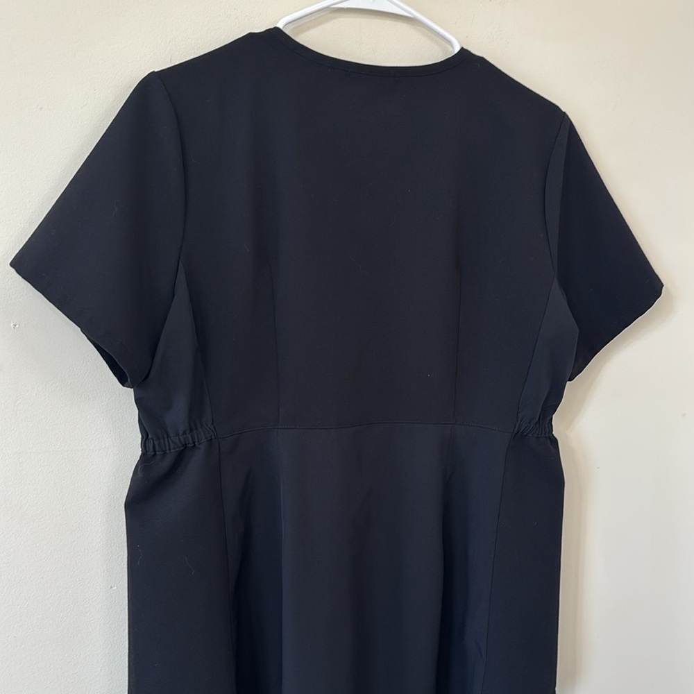 FIGS Octavia Maternity Scrub Top Black Size Medium - Picture 9 of 11